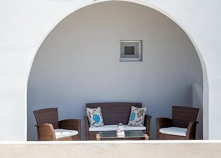Aigli 2* Fira (Santorini)