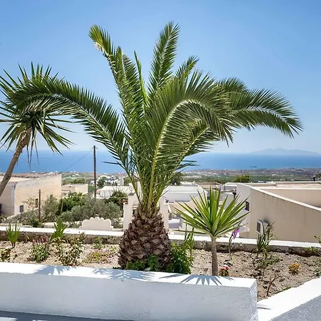 Guest house Aigli Fira (Santorini)