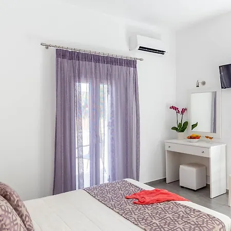 Aigli Guest house 2*