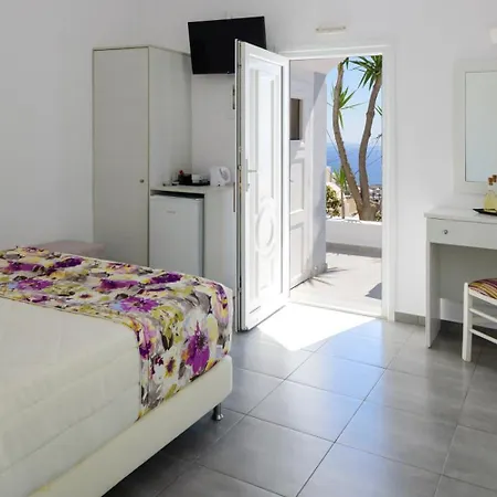 Aigli Πανσιόν 3*